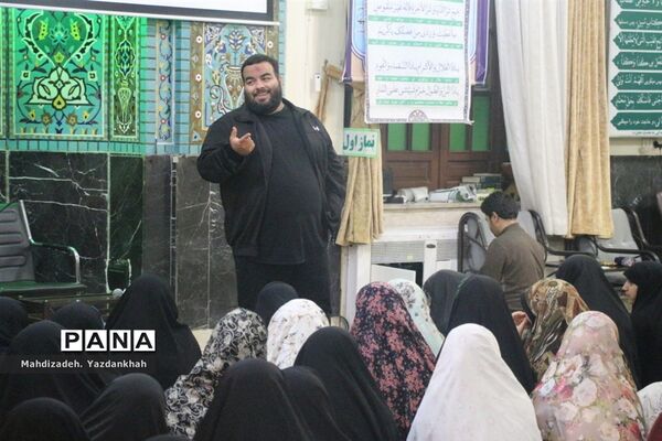 مراسم معنوی اعتکاف دانش‌آموزان ناحیه ۳ مشهد‌