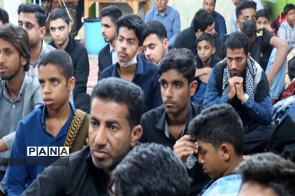 آئین اعتکاف دانش‌آموزای در هرمزگان