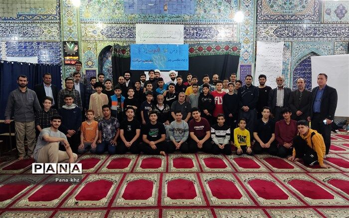 اعتکاف دانش‌آموزی از مهم‌ترین برنامه‌های راهبردی دینی و فرهنگی در آموزش و پرورش است