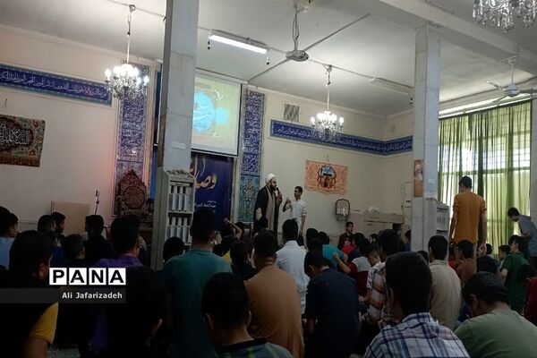 اعتکاف دانش‌آموزی مسجد بلال کرمان