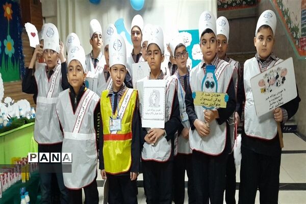 آیین برگزاری توزیع شیر در مدارس استان البرز