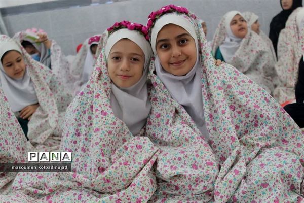 جشن تکلیف دختران در گلوگاه