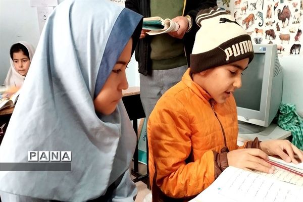 بازدید مدیر آموزش و  پرورش کلات از مدارس عشایری  این شهر