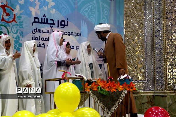 بهار بندگی ۳۰۰ نومکلف در امام‌زاده بی‌بی سکینه صفادشت