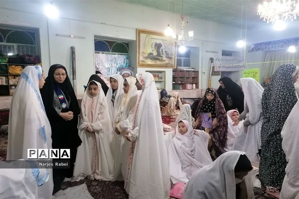 اعتکاف دانش‌آموزی در فاروج