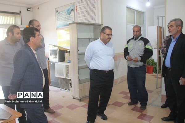 بازدید مسئولان آموزش و پرورش استان بوشهر از ساختمان جدید سازمان دانش‌آموزی استان