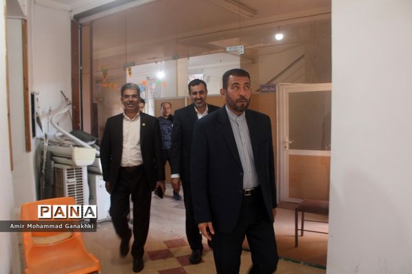 بازدید مسئولان آموزش و پرورش استان بوشهر از ساختمان جدید سازمان دانش‌آموزی استان
