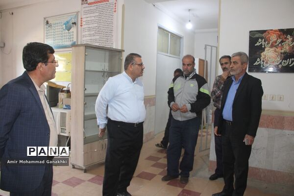 بازدید مسئولان آموزش و پرورش استان بوشهر از ساختمان جدید سازمان دانش‌آموزی استان