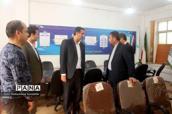 بازدید مسئولان آموزش و پرورش استان بوشهر از ساختمان جدید سازمان دانش‌آموزی استان