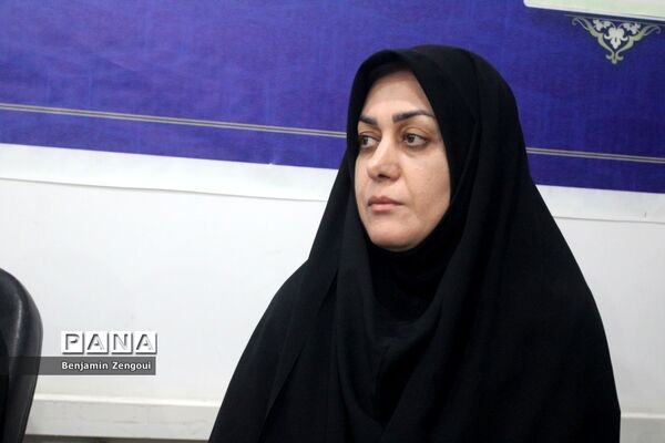 جلسه هم اندیشی سازمان دانش‌آموزی استان بوشهر با اداره نهضت سوادآموزی استان