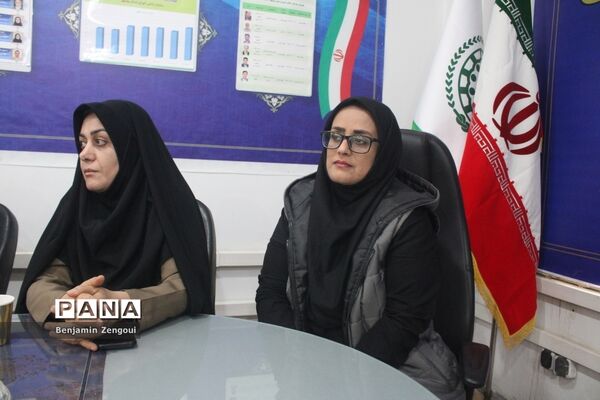 جلسه هم اندیشی سازمان دانش‌آموزی استان بوشهر با اداره نهضت سوادآموزی استان