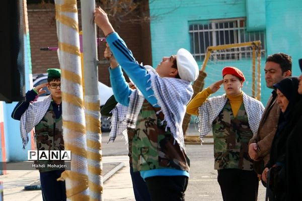 صدای زنگ انقلاب در مدارس منطقه ۱۶