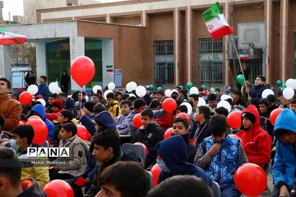 صدای زنگ انقلاب در مدارس منطقه ۱۶