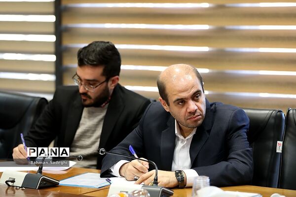 دیدار وزیر آموزش و پرورش با جمعی از نمایندگان تشکل‌های فرهنگیان