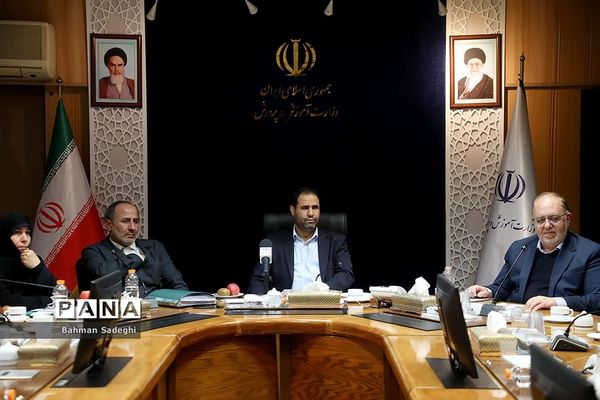 دیدار وزیر آموزش و پرورش با جمعی از نمایندگان تشکل‌های فرهنگیان