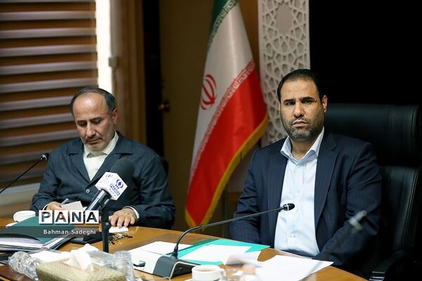 دیدار وزیر آموزش و پرورش با جمعی از نمایندگان تشکل‌های فرهنگیان