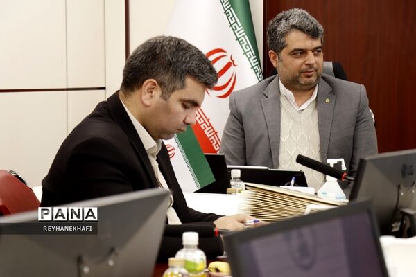 مراسم تجلیل از برگزیدگان پویش «بیمــه شــرط عقــل است» در ساختمان صندوق تامین خسارت‌های بدنی