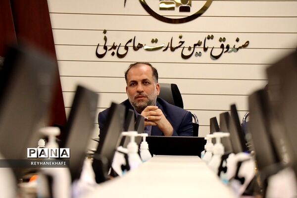 مراسم تجلیل از برگزیدگان پویش «بیمــه شــرط عقــل است» در ساختمان صندوق تامین خسارت‌های بدنی