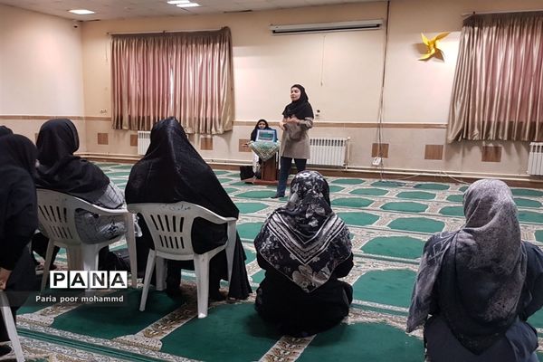 کارگاه  اصلاح ساختارقامتی واصلاح حرکتی در دبستان کوثر