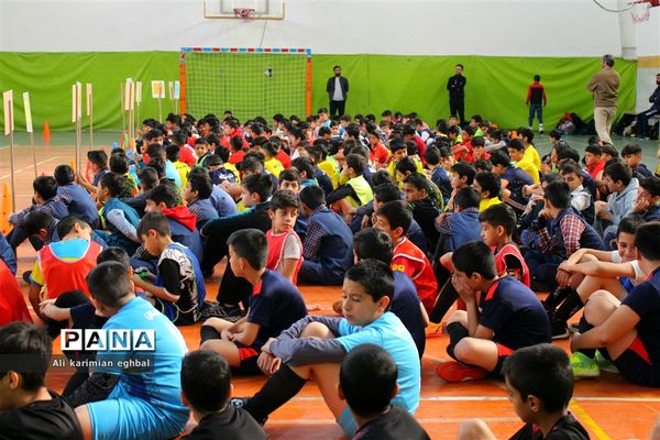 برگزاری افتتاحیه مسابقات فوتسال بین مدارس گلبهار