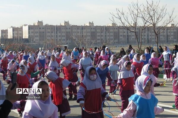 بزرگترین جشنواره طناب‌زنی دختران ایران در ‌قیامدشت