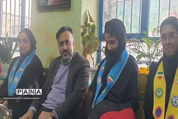 انتخابات مرکزی مجلس دانش‌آموزی و جلسه شورای دانش‌آموزی در کانون فرهنگی تربیتی رضوان