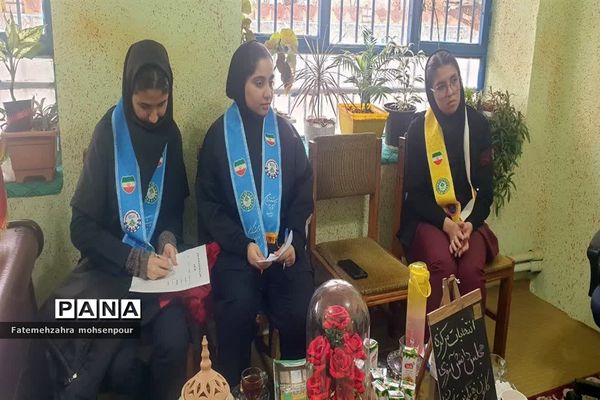 انتخابات مرکزی مجلس دانش‌آموزی و جلسه شورای دانش‌آموزی در کانون فرهنگی تربیتی رضوان