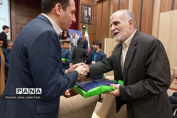 اولین یادواره ۹۴ شهید دانش‌آموز و ۱۳شهید فرهنگی شهرستان شهریار