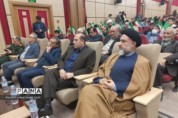 اولین یادواره ۹۴ شهید دانش‌آموز و ۱۳شهید فرهنگی شهرستان شهریار
