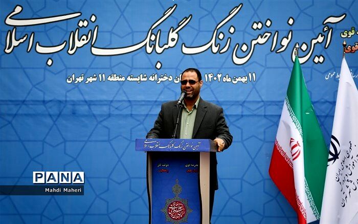 انقلاب اسلامی با «مدرسه» به قله می‌رسد؛ مدرسه قوی شود ایران قوی می‌شود