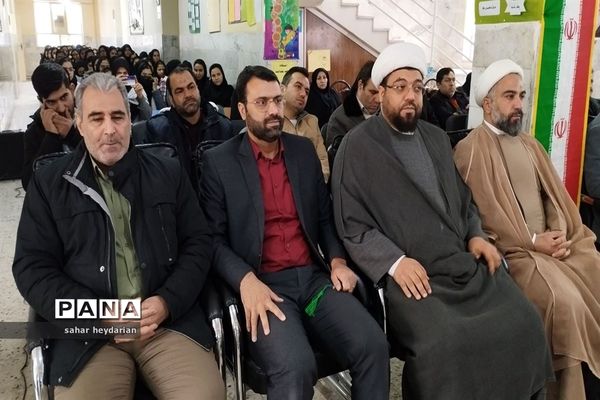 در آستانه چهل‌و‌پنجمین‌فجر‌شکوهمند‌اسلامی گلبانگ انقلاب در شهرستان کلات به صدا درآمد