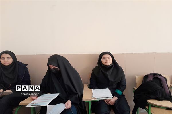 حضور حداکثری دانش‌آموزان دختر متوسطه دوم شهرستان ملارد در مسابقات قرآنی