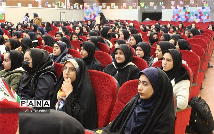 دشمنان نمی خواهند دانش‌آموزان جهش علمی صورت گرفته را مشاهده کنند/ فیلم