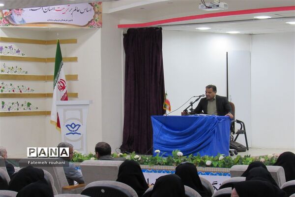 گردهمایی برنامه‌ریزی گرامیداشت دهه فجر در خلیل آباد