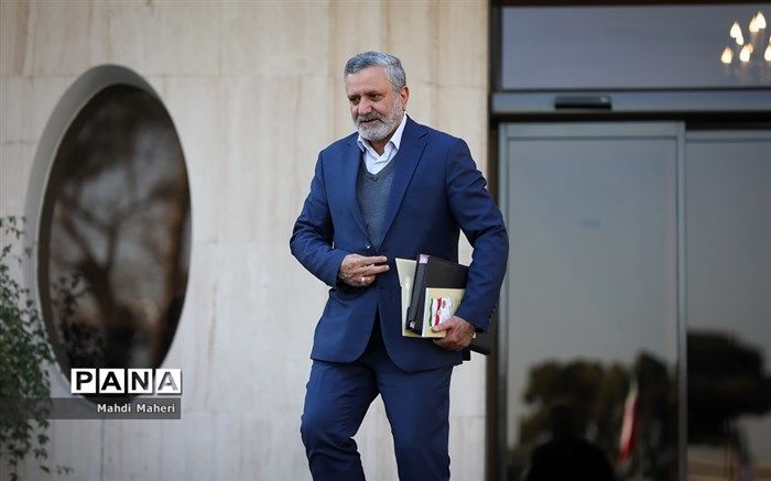 کارکنان بیمارستان گاندی بیمه بیکاری می‌گیرند