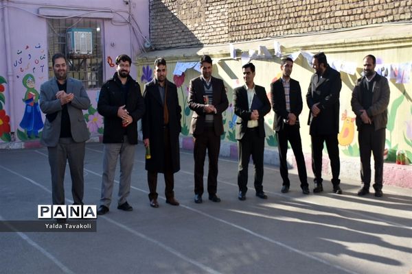 جشن انقلاب در دبستان صفورا مشهد