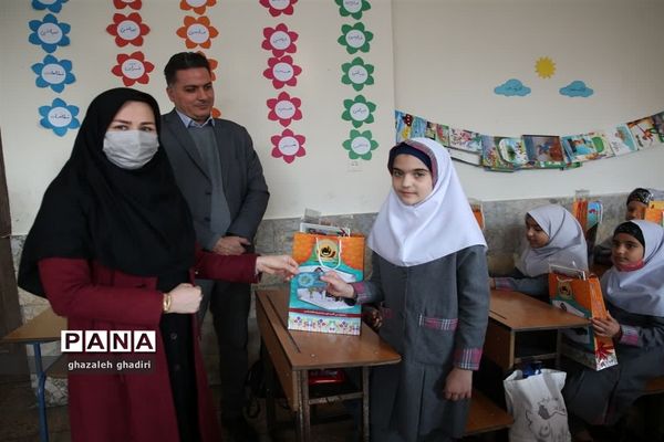 اجرای آخرین مرحله‌ طرح فرهنگ شهروندی اتوبوسرانی مشهد در دبستان شهیدان فاضل الحسینی