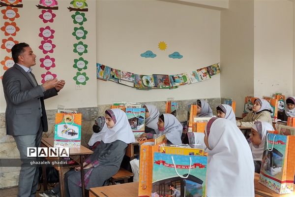 اجرای آخرین مرحله‌ طرح فرهنگ شهروندی اتوبوسرانی مشهد در دبستان شهیدان فاضل الحسینی