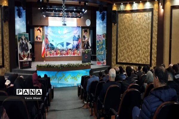 همایش تجلیل از افتخار آفرینان کنکور سراسری سال ۱۴۰۲