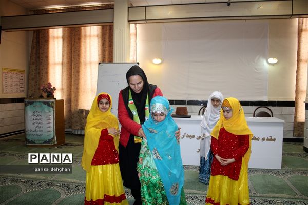 کارگاه آموزش مربیان  و خبرنگاری در ازنا برگزار شد