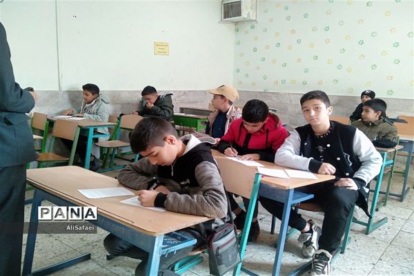 کارگاه آموزش عملی خبرنویسی  انجمن خبرنگاری کانون سلمان خلیل آباد