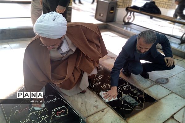 غبار رویی مزار شهدا و رژه موتوری  در شهرستان خلیل آباد 