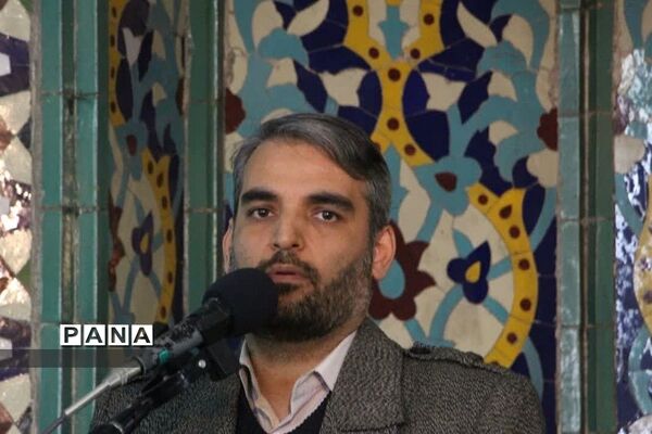 نماز جمعه رودهن با حضور مدیرکل آموزش و پرورش شهرستان‌های استان تهران