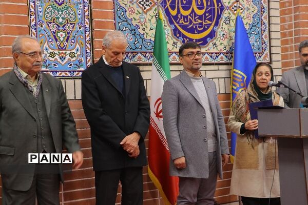 آیین بهره برداری همزمان ۹۵۰ فضای آموزشی و پرورشی در منطقه ۱۸ تهران