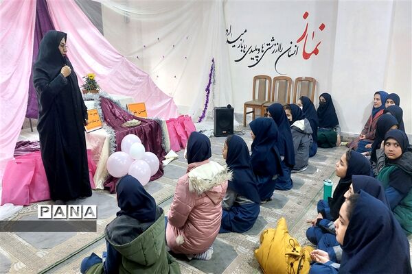 جشن تکلیف  دبستان دخترانه ۹ دی  در دبیرستان دخترانه صبا شهرستان قدس