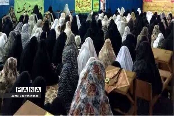 شرکت باشکوه پایگاه های بسیج خواهران حوزه ام ائمه (س) در نماز جمعه ۱۳ بهمن شهرستان شیروان