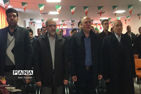 آیین افتتاح دبیرستان دخترانه مادر همزمان با دهه فجر
