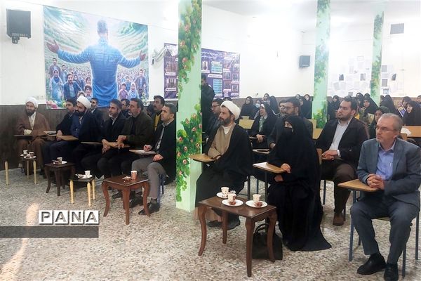 انقلاب اسلامی همچنان در مسیر فتح قله‌هاست