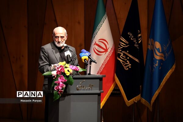 دومین دوره جایزه قلم مقدس، نماد روزنامه‌نگاری انقلاب اسلامی