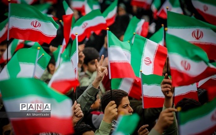 رشد فارغ‌التحصیلان دانشگاهی پس از پیروزی انقلاب اسلامی چشمگیر بود